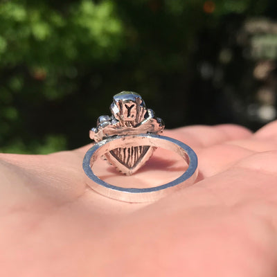 Anillo Corazón Estelar Ónix