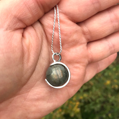 Colgante Luna Creciente Labradorita