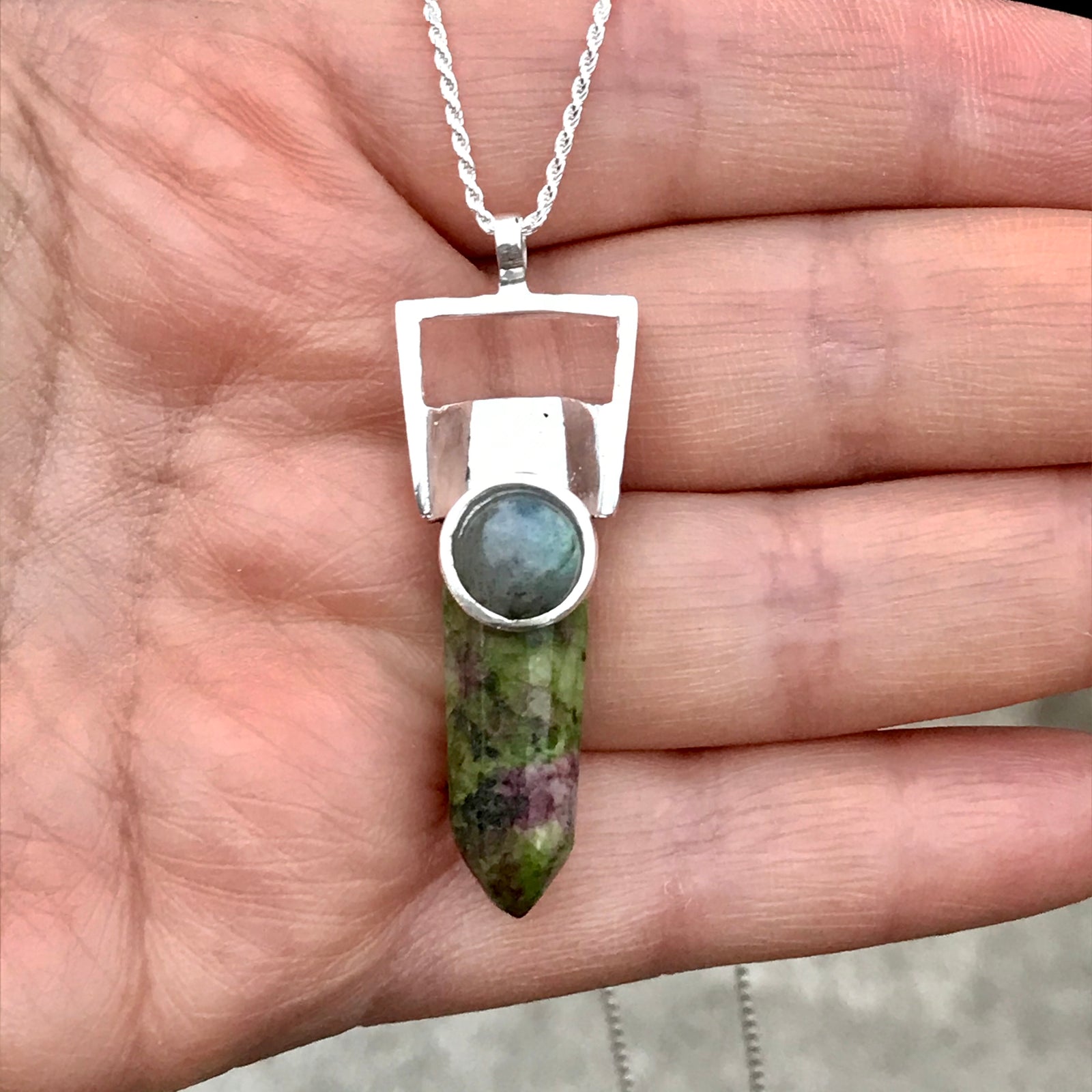 Colgante Geo Classic Anyolita